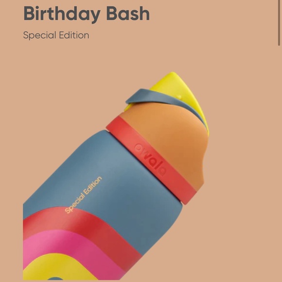 Owala Birthday Bash Dream On 32 oz Freesip - IN HAND - Picture 9 of 9